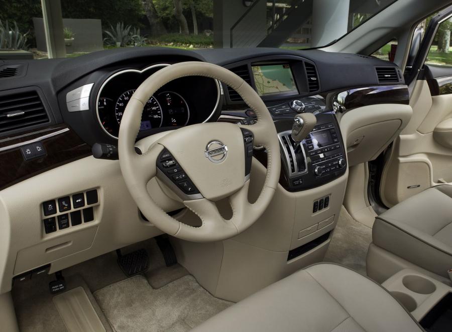  Nissan Quest 2010 года  (фото 4 из 5)